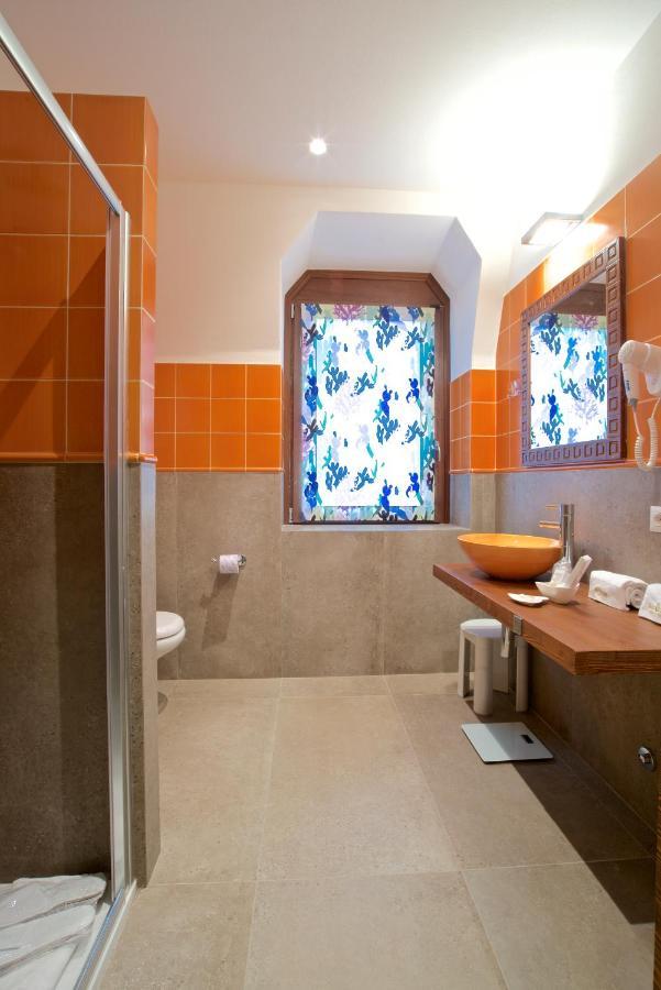 Design Suite Tirano Eksteriør bilde
